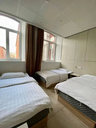 Владивосток: Отель Holiday Hotel