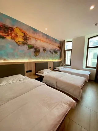 Владивосток: Отель Holiday Hotel
