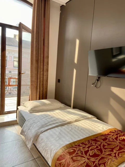 Владивосток: Отель Holiday Hotel
