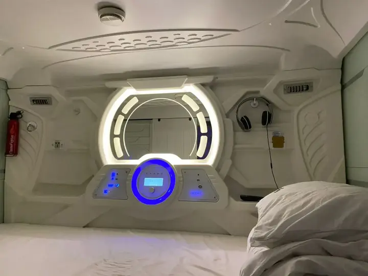 Владивосток: Отель Holiday Hotel