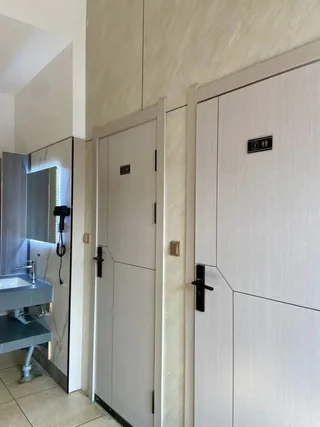Владивосток: Отель Holiday Hotel
