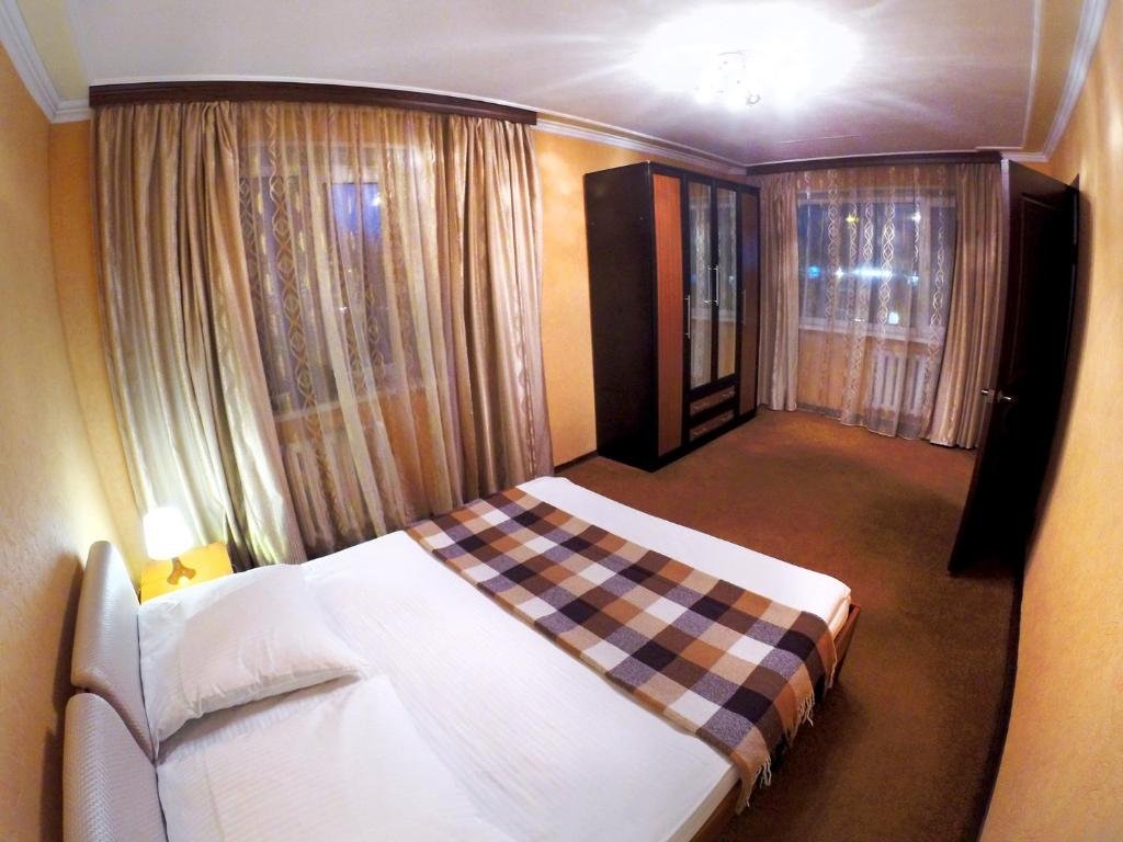 Петропавловск-Камчатский: Apartment Black Sand Pobedy