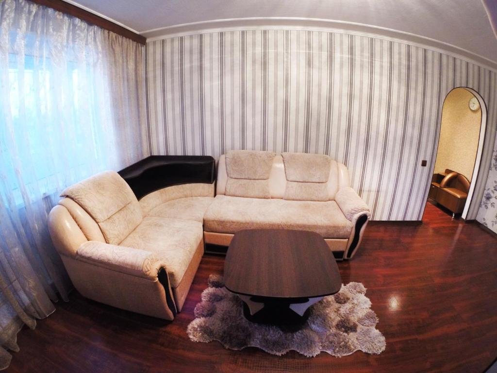 Петропавловск-Камчатский: Apartment Black Sand Pobedy