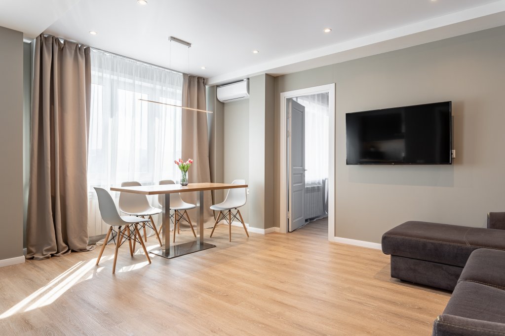 Красноярск: Квартира Krasroom в Центре с Видом на Енисей