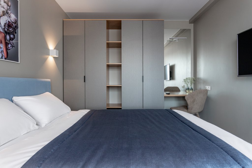 Красноярск: Квартира Krasroom в Центре с Видом на Енисей