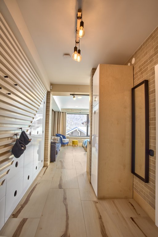 Листвянка: Апартаменты Baikal Hill Apart 6