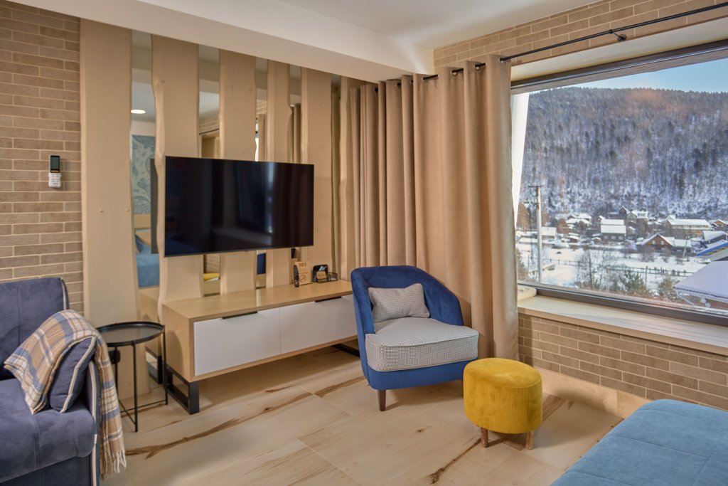Листвянка: Апартаменты Baikal Hill Apart 6