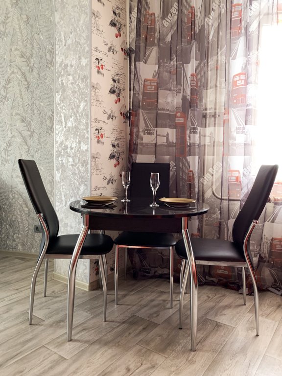 Красноярск: Na ulice Novosibirskaya 1A Apartments
