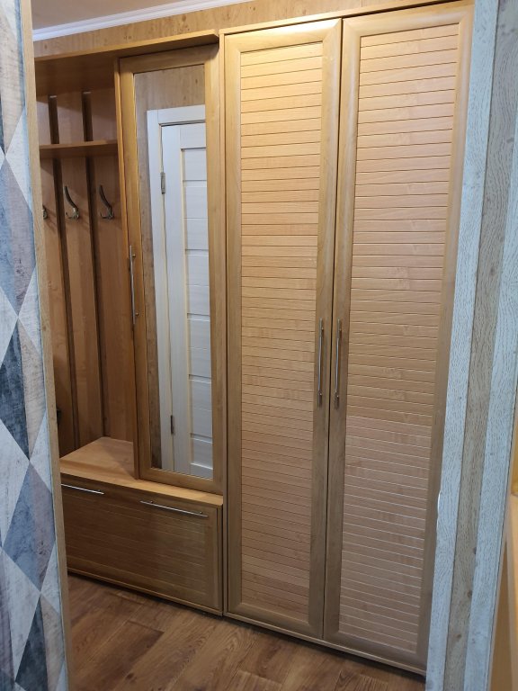 Красноярск: Апартаменты Двухкомнатные на Семафорной 235
