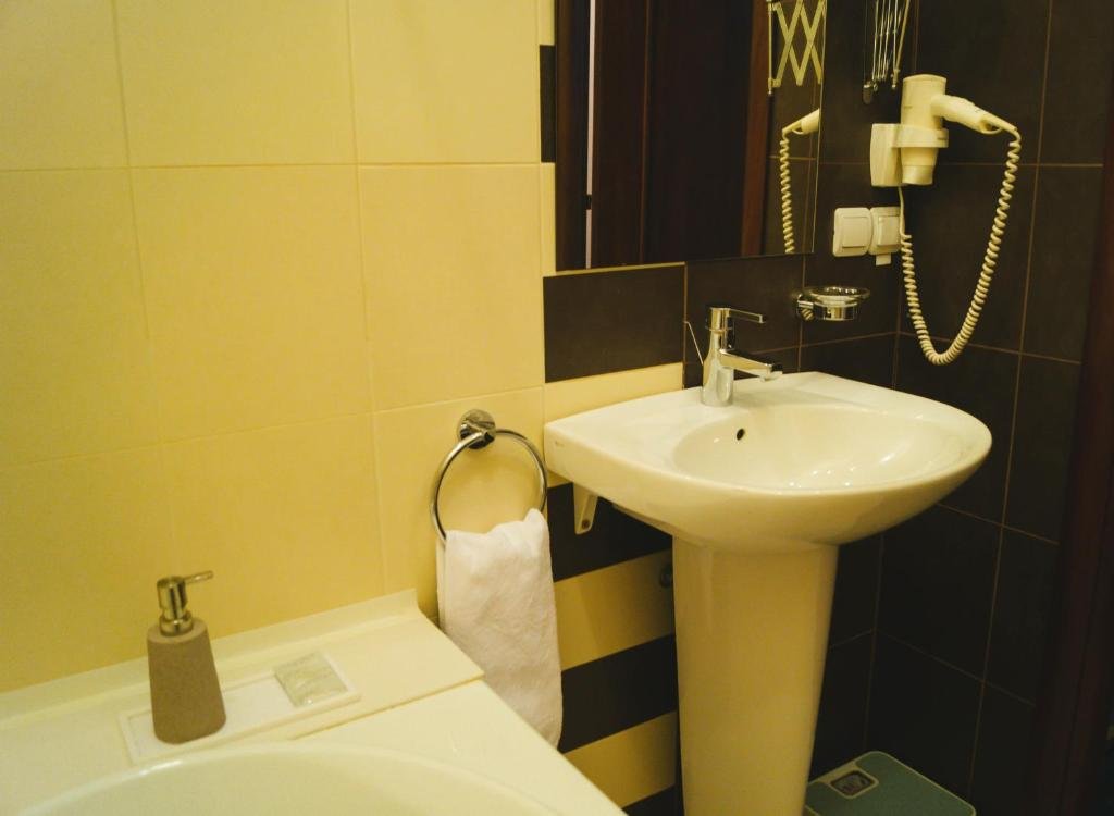 Красноярск: Miniotel24