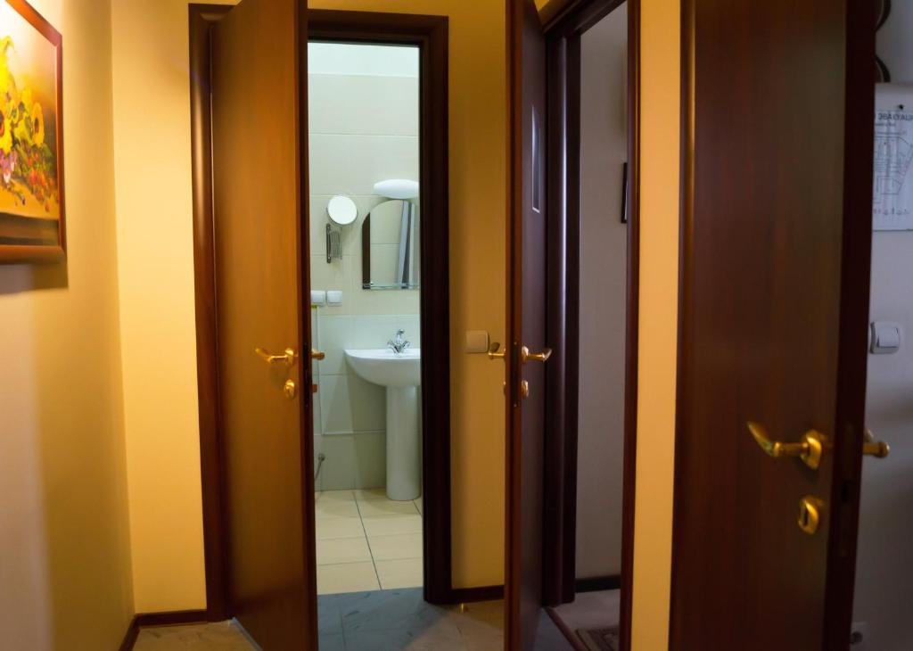 Красноярск: Miniotel24