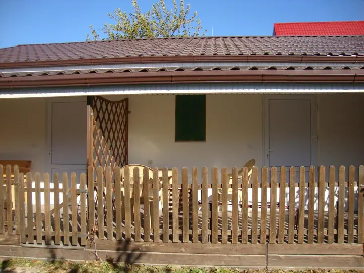 Должанская: Mini-hotel Yutnii dvorik