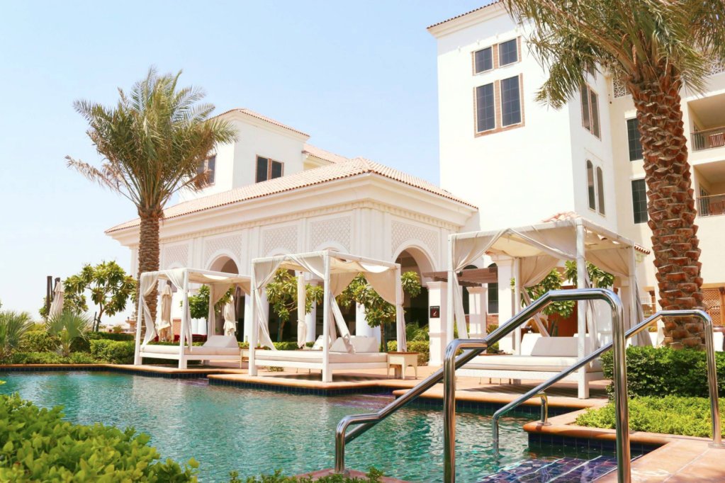 Дубай: Курорт Al Habtoor Polo Resort