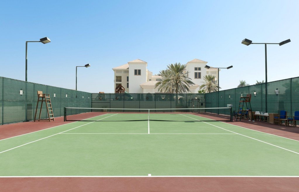 Дубай: Курорт Al Habtoor Polo Resort