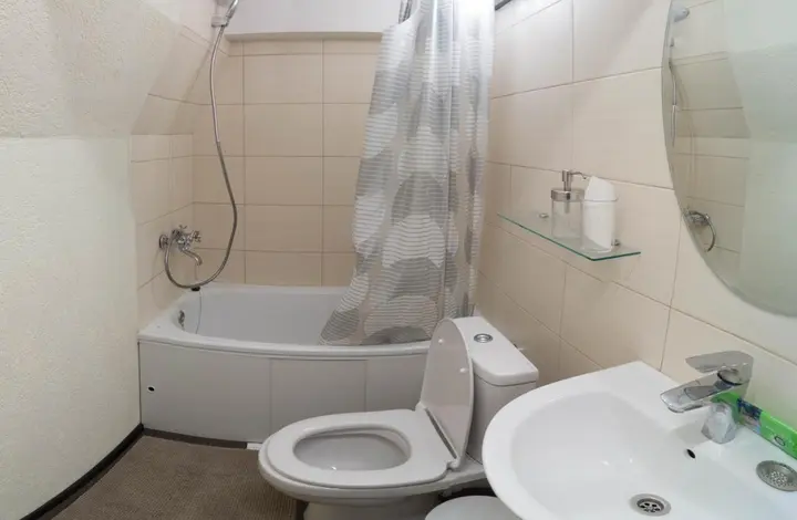 Москва: InHome24 2 floor Apartment on Polyarnaya 31A