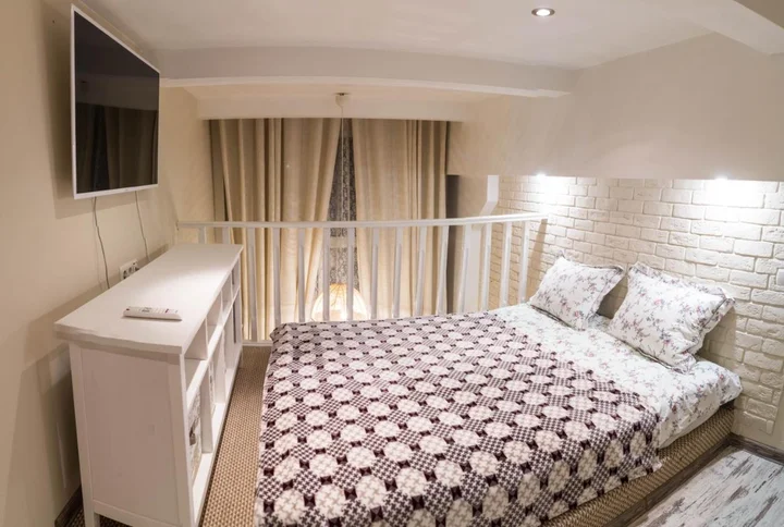 Москва: InHome24 2 floor Apartment on Polyarnaya 31A