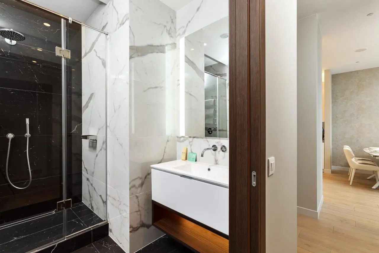 Москва: SkyRent24 Moscow City Golden apartment 3х комнатные Апартаменты Москва Сити