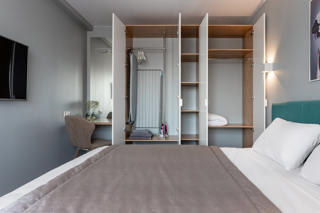 Красноярск: Квартира Krasroom в Центре с Видом на Набережную
