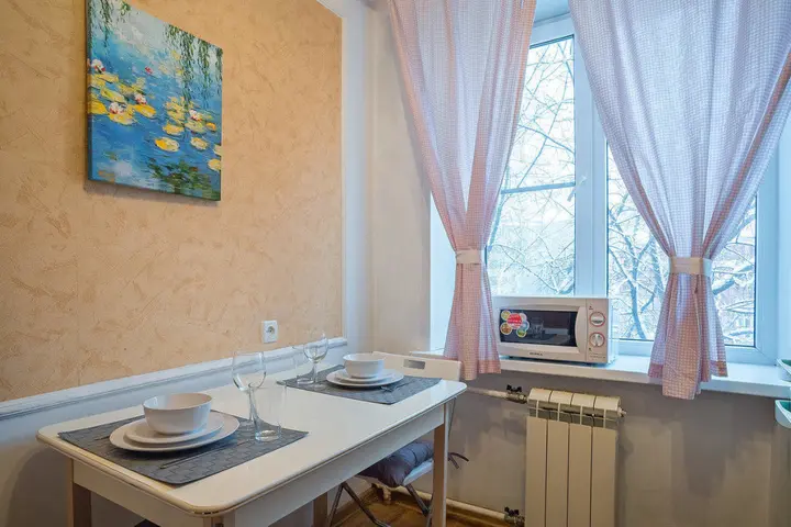 Москва: Апартаменты Lux, ул. Малая Пироговская, 23