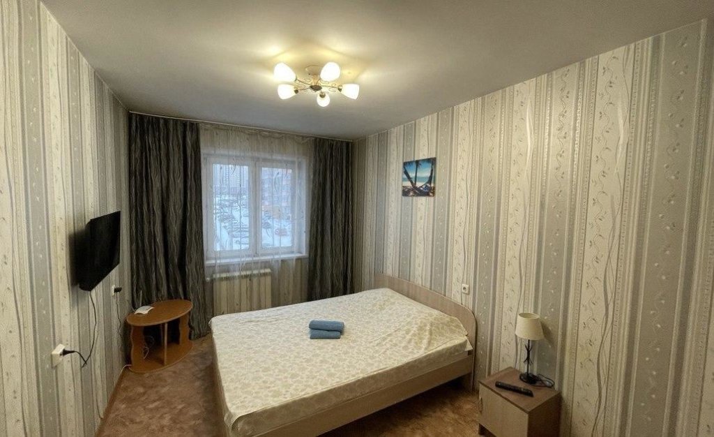 Красноярск: 5 Ночей на улице Караульная 48
