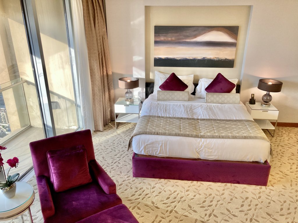 Дубай: Апартаменты SuperHost - Comfy Studio With Balcony Facing Burj Khalifa | Address Dubai Mall