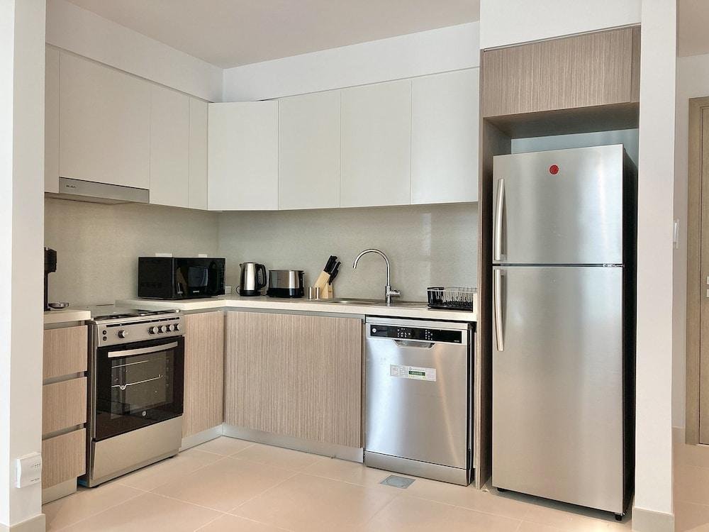 Дубай: Апартаменты SuperHost Stylish Apartment Facing Creek Harbour