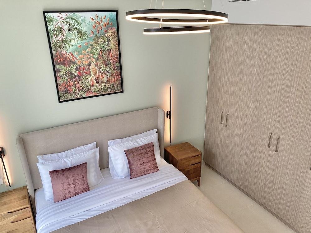 Дубай: Апартаменты SuperHost Stylish Apartment Facing Creek Harbour