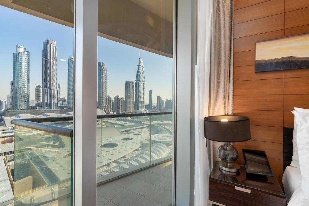 Дубай: АпартаментыSuperHost - Breathtaking Panoramic Burj View From This Condo | Address Dubai Mall
