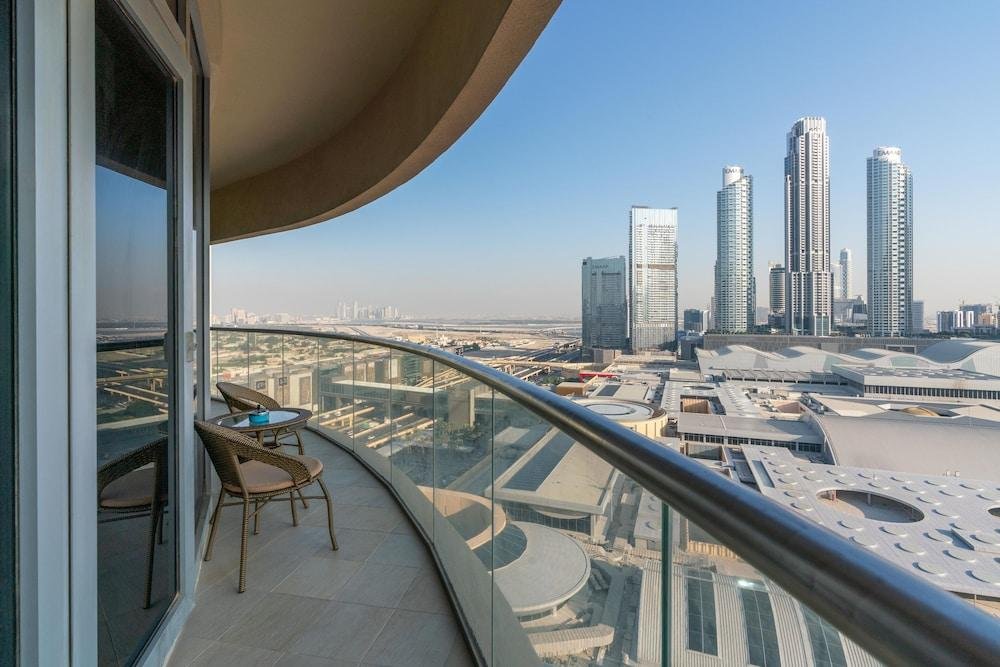 Дубай: АпартаментыSuperHost - Breathtaking Panoramic Burj View From This Condo | Address Dubai Mall