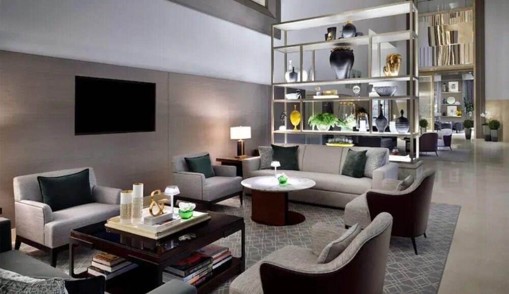 Дубай: Апартаменты SuperHost Glamorous Apt with Terrace Overlooking Skyline I Address Dubai Mall