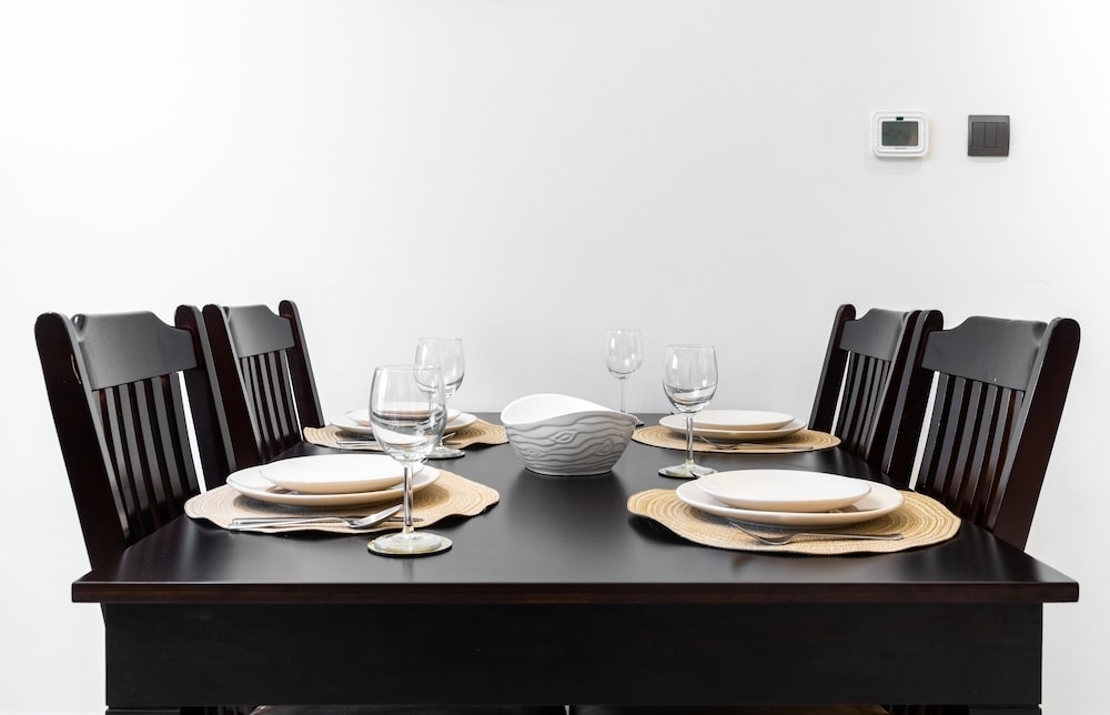 Дубай: Superhost - Elegant Apartment With Balcony In Downtown