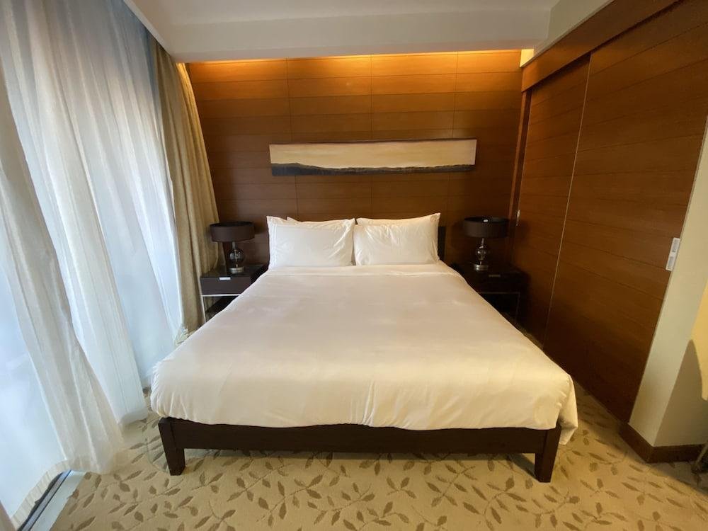 Дубай: Апартаменты SuperHost - Luxurious Apartment, 2-min From The Burj Khalifa | Address Dubai Mall