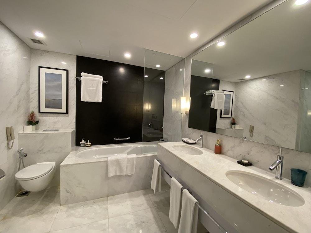 Дубай: Апартаменты SuperHost - Luxurious Apartment, 2-min From The Burj Khalifa | Address Dubai Mall