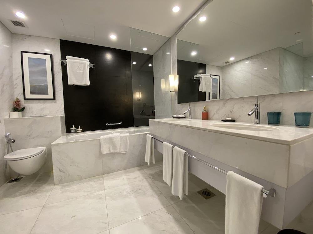 Дубай: Апартаменты SuperHost - Luxurious Apartment, 2-min From The Burj Khalifa | Address Dubai Mall