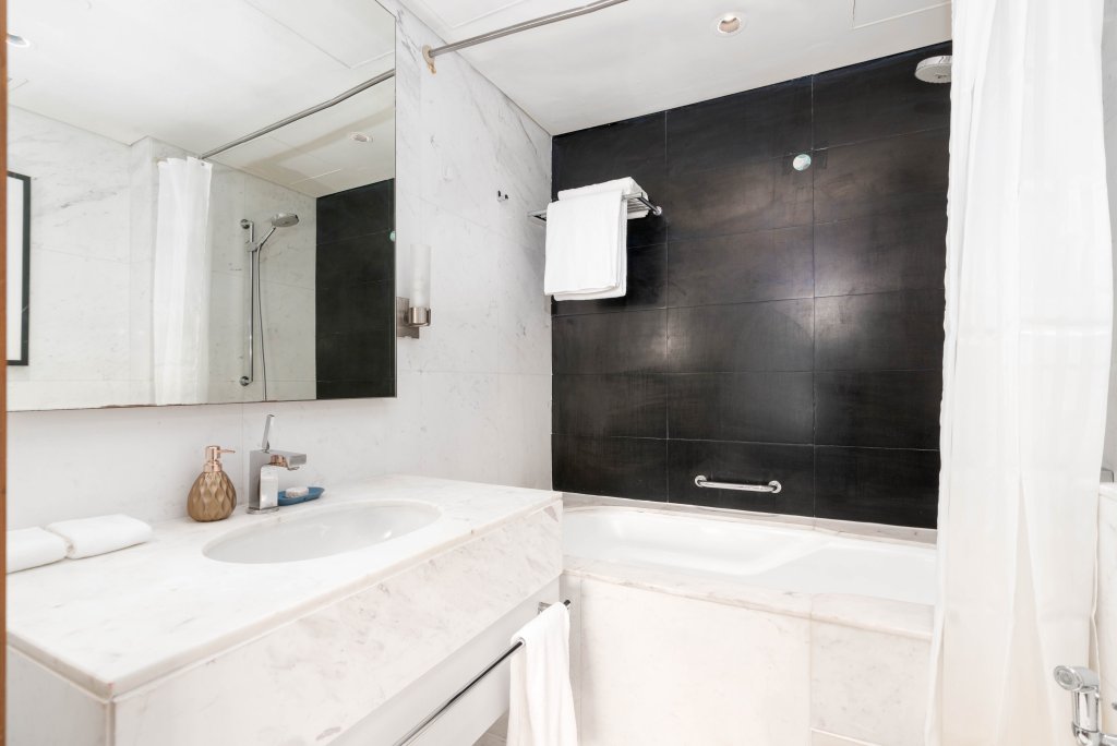 Дубай: Апартаменты SuperHost - Amazing Burj Khalifa View From This Sleek Studio | Address Dubai Mall