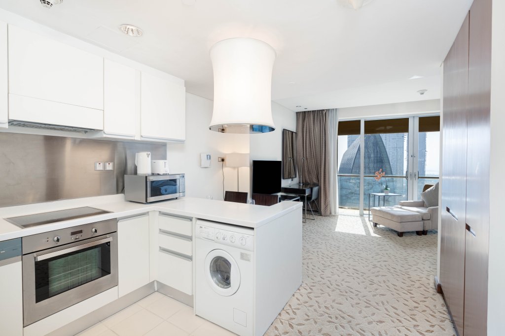 Дубай: Апартаменты SuperHost - Amazing Burj Khalifa View From This Sleek Studio | Address Dubai Mall