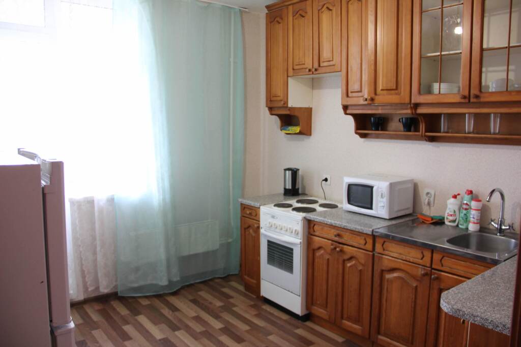 Красноярск: Golden Key On Alekseeva Street 23