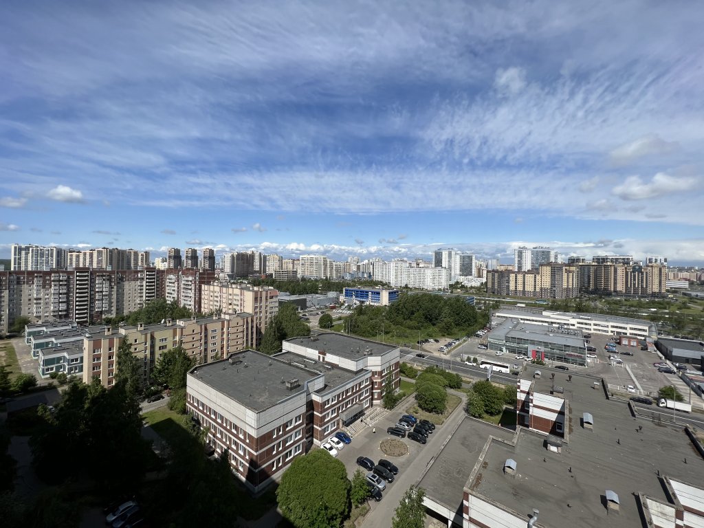 Санкт-Петербург: Апартаменты у Лахта Центра Трёхкомнатные