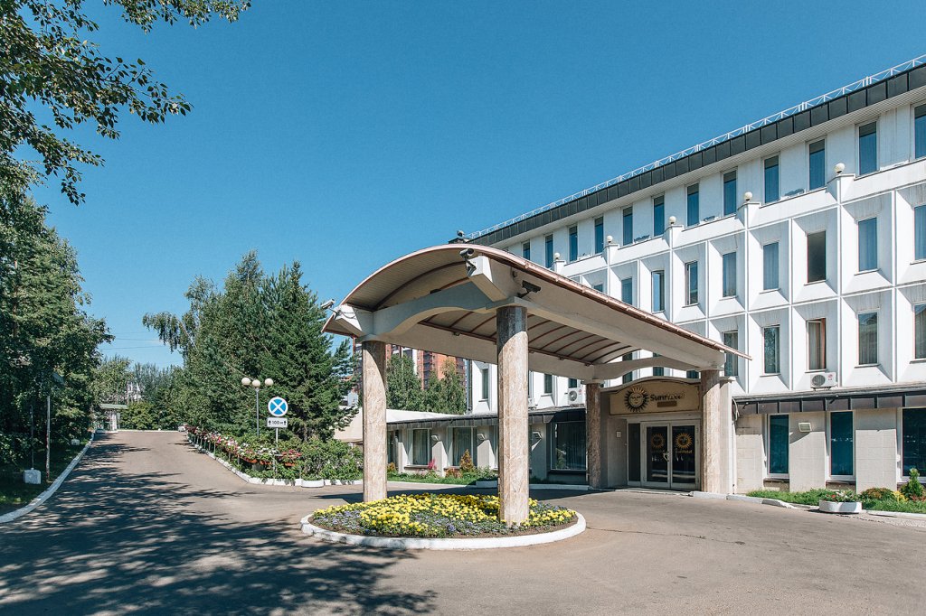 Иркутск: Гостиница Солнце