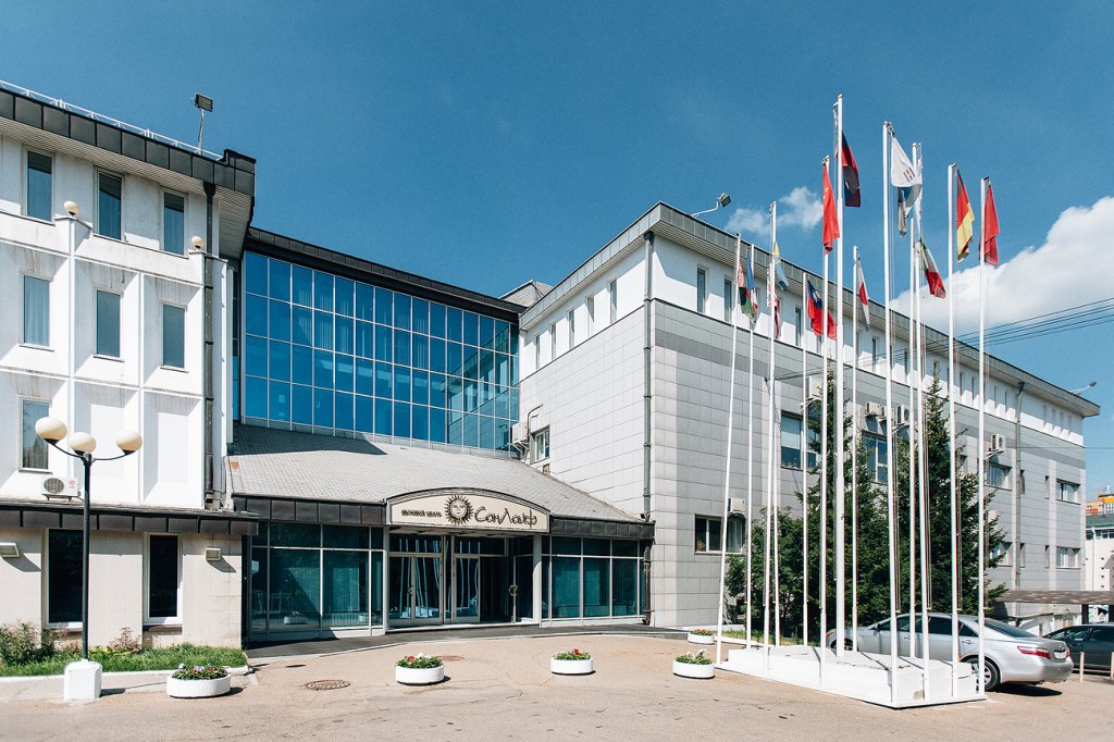 Иркутск: Гостиница Солнце