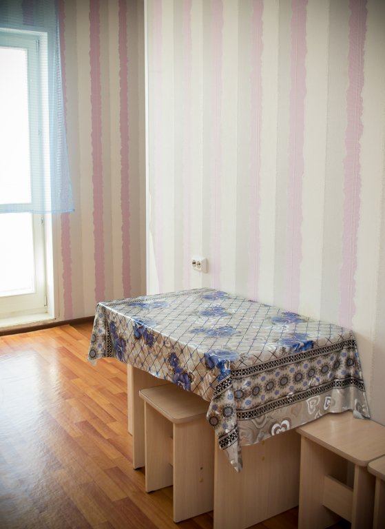 Красноярск: Apartments Kvartirov on str. Alekseeva, bld. 50