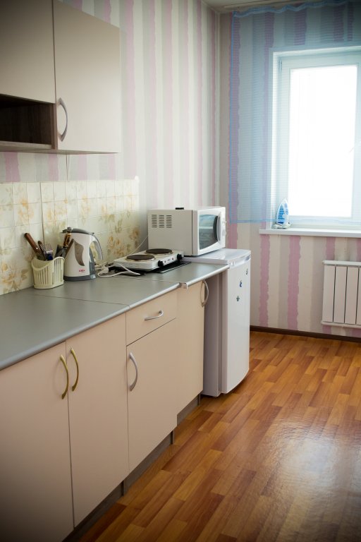 Красноярск: Apartments Kvartirov on str. Alekseeva, bld. 50