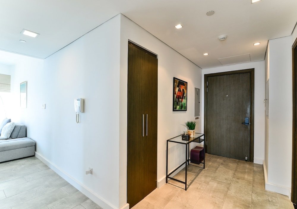 Дубай: Oceanic Ease By Emaar Two Bedroom Apartment