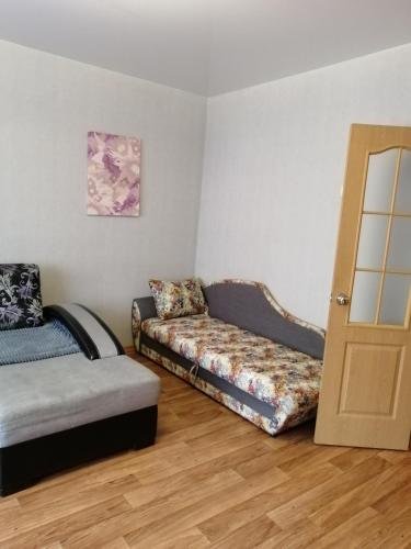 Красноярск: Apartment on Svetlogorskaya 29