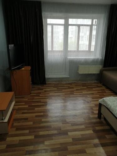Красноярск: Apartment on Svetlogorskaya 29