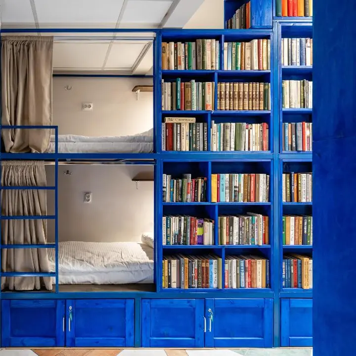 Санкт-Петербург: Хостел BookCase