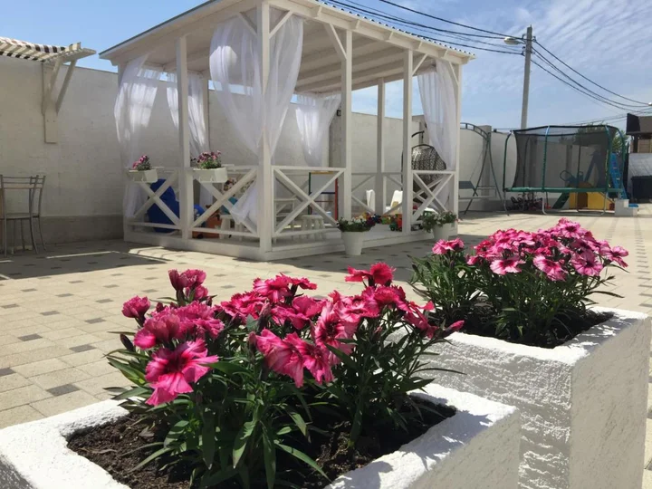 Анапа: Divo Divnoe Guest House