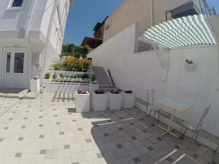 Анапа: Divo Divnoe Guest House