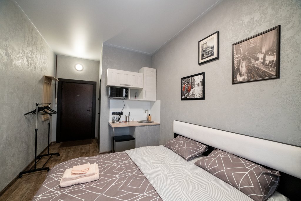 Красноярск: Апартаменты Дизайнерская Студия на Быковского