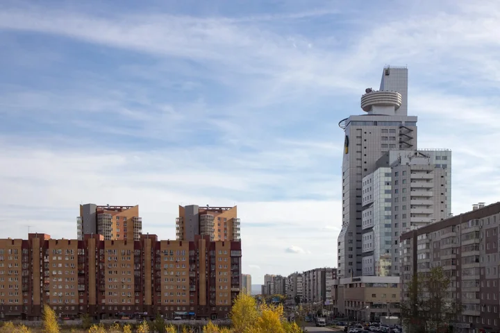 Красноярск: Апартаменты с джакузи и отдельной спальней